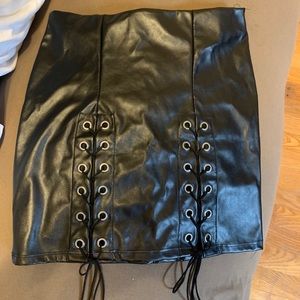 black leather skirt